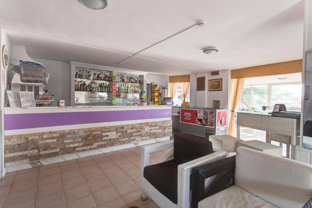 Hotel Asiago Beach Lido Di Savio Exterior photo